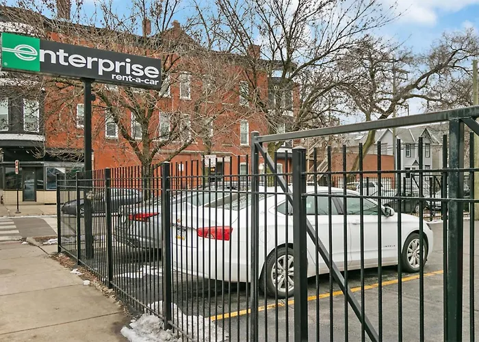 1br Stylishly Furnished In Lakeview - Oakdale 1s Apartment Chicago