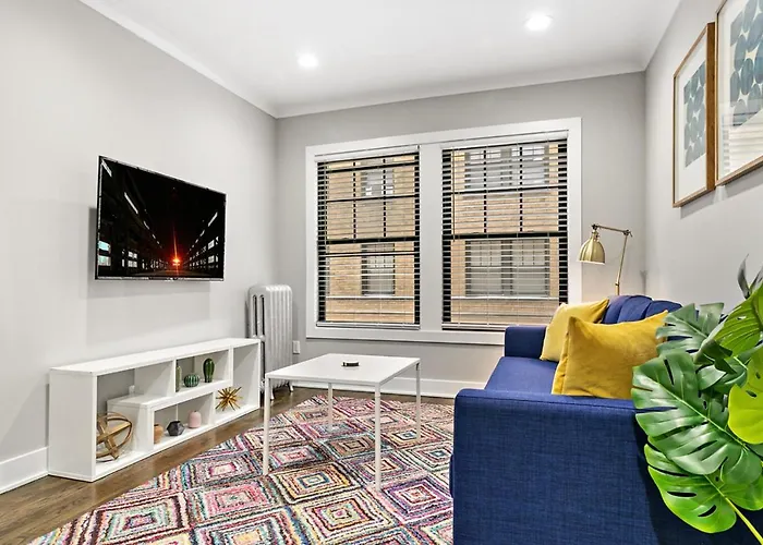 Apartment 1br Stylishly Furnished In Lakeview - Oakdale 1s *
